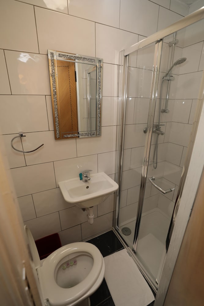 Holland Inn Hotel 20/69