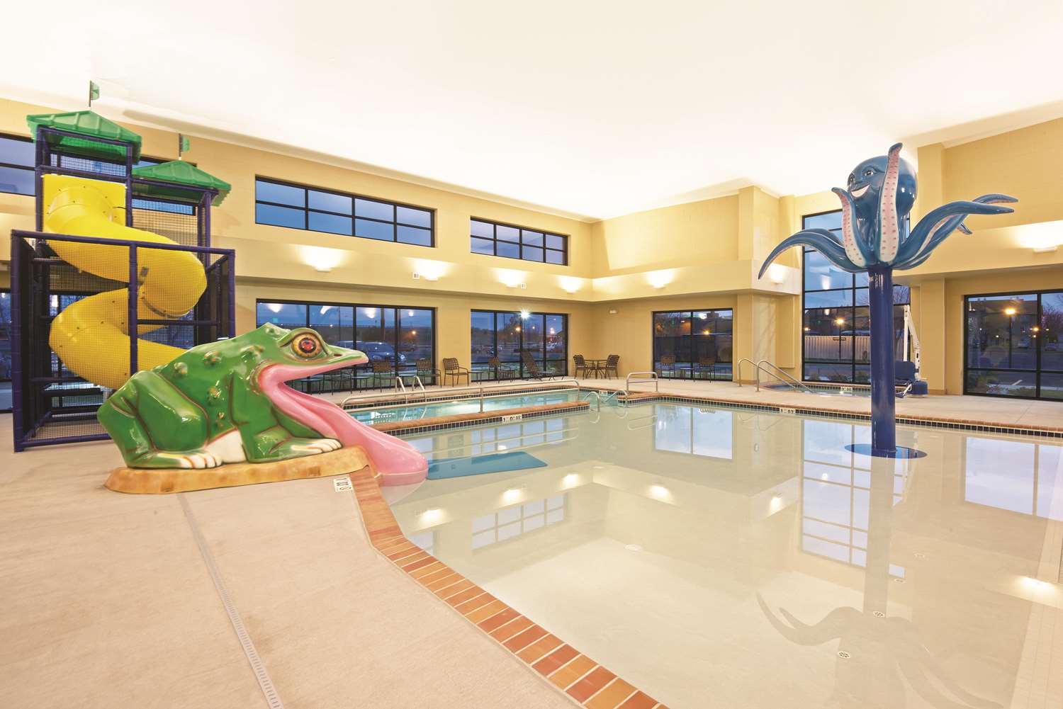 La Quinta Inn and Suites by Wyndham Billings 23/44