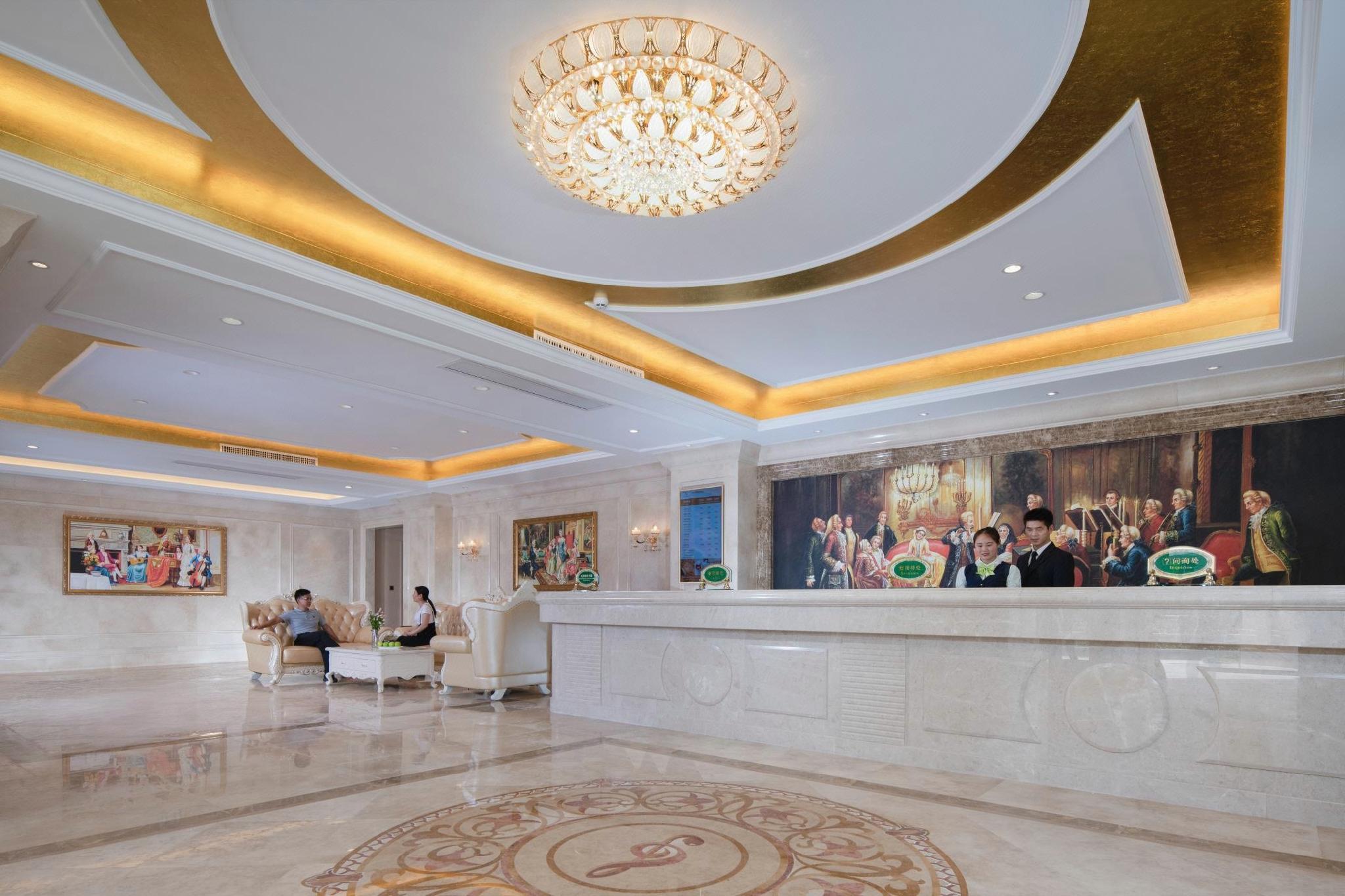 Vienna Hotel (Shenzhen Botanical Garden Road store) 19/52