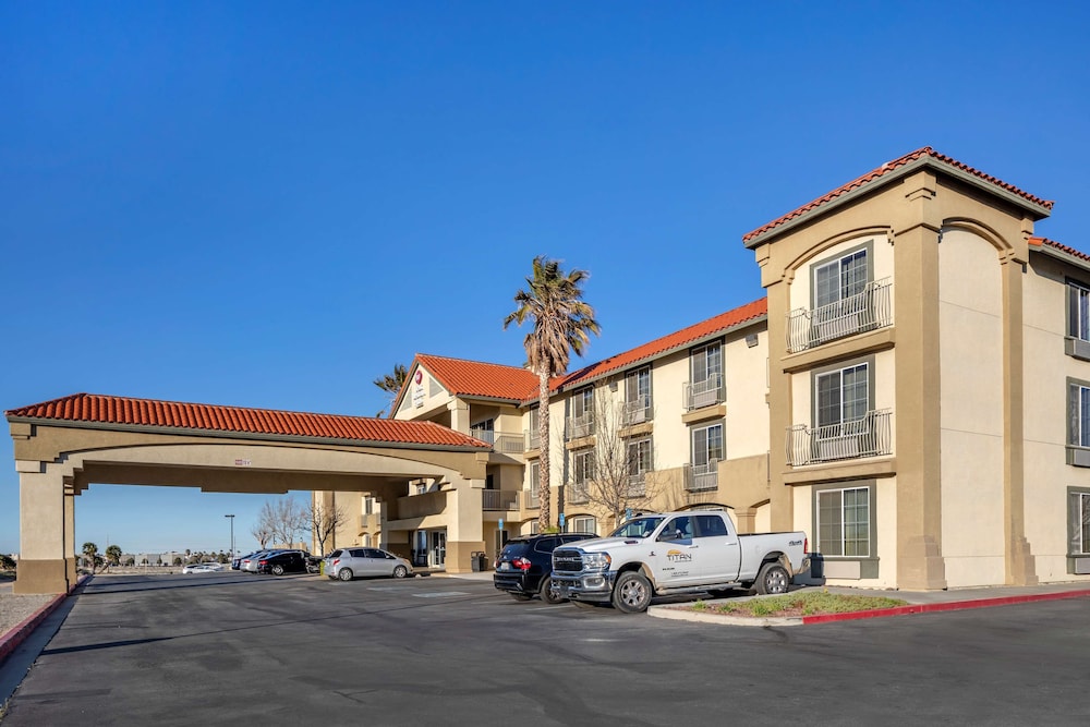 Best Western Plus John Jay Inn & Suites 4/37