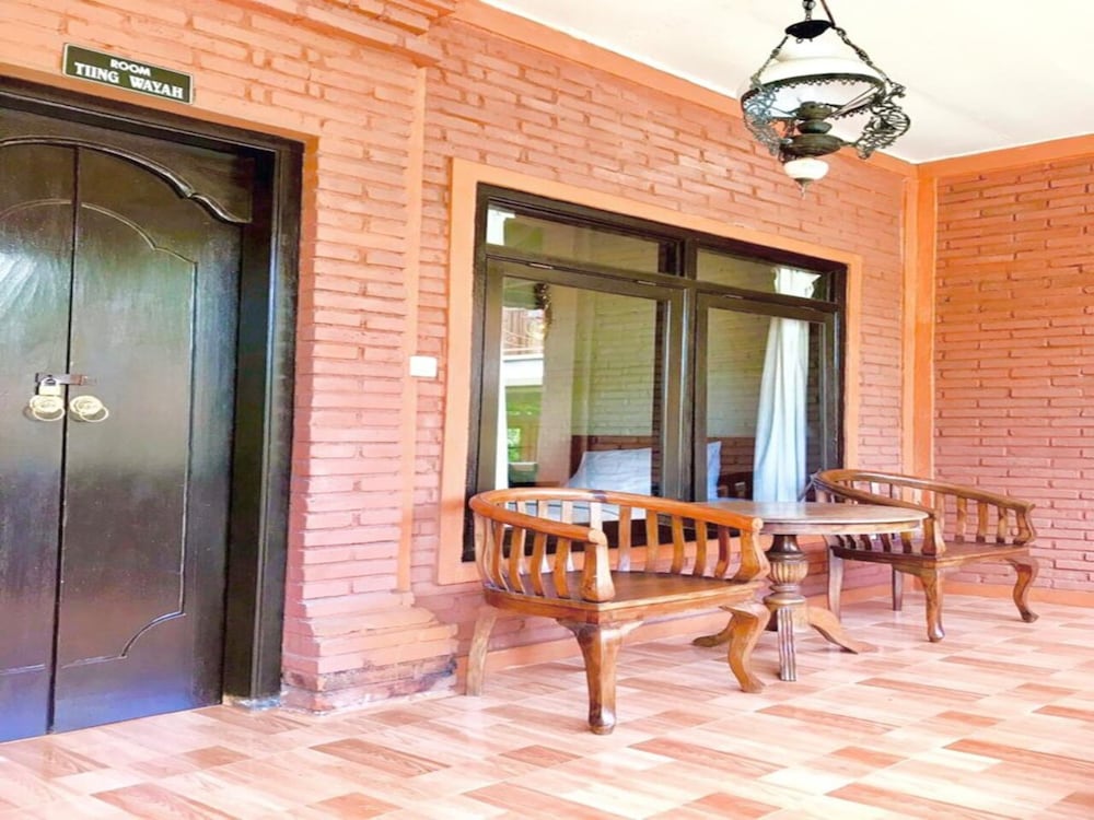 Pande Permai Bungalows 21/47