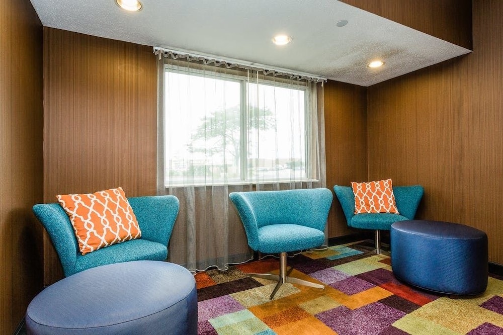 Wingate By Wyndham Gurnee 12/21