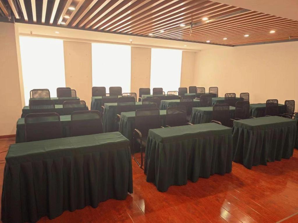City Comfort Inn Xingtai Wanda 59/61