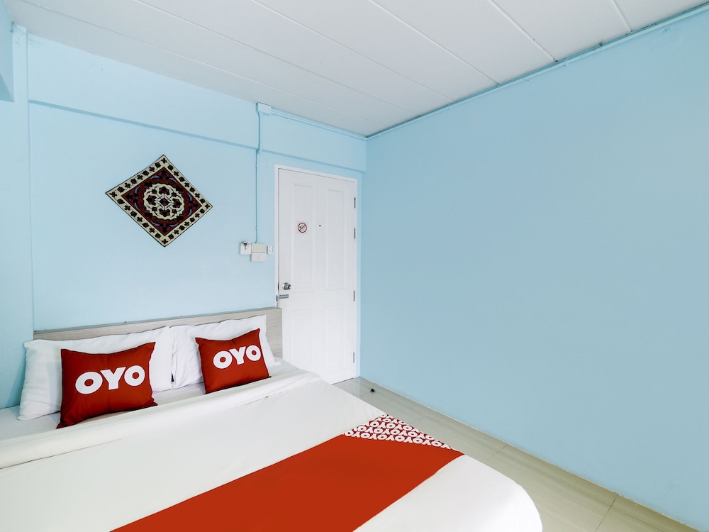 OYO 983 The Private Hotel 19/38