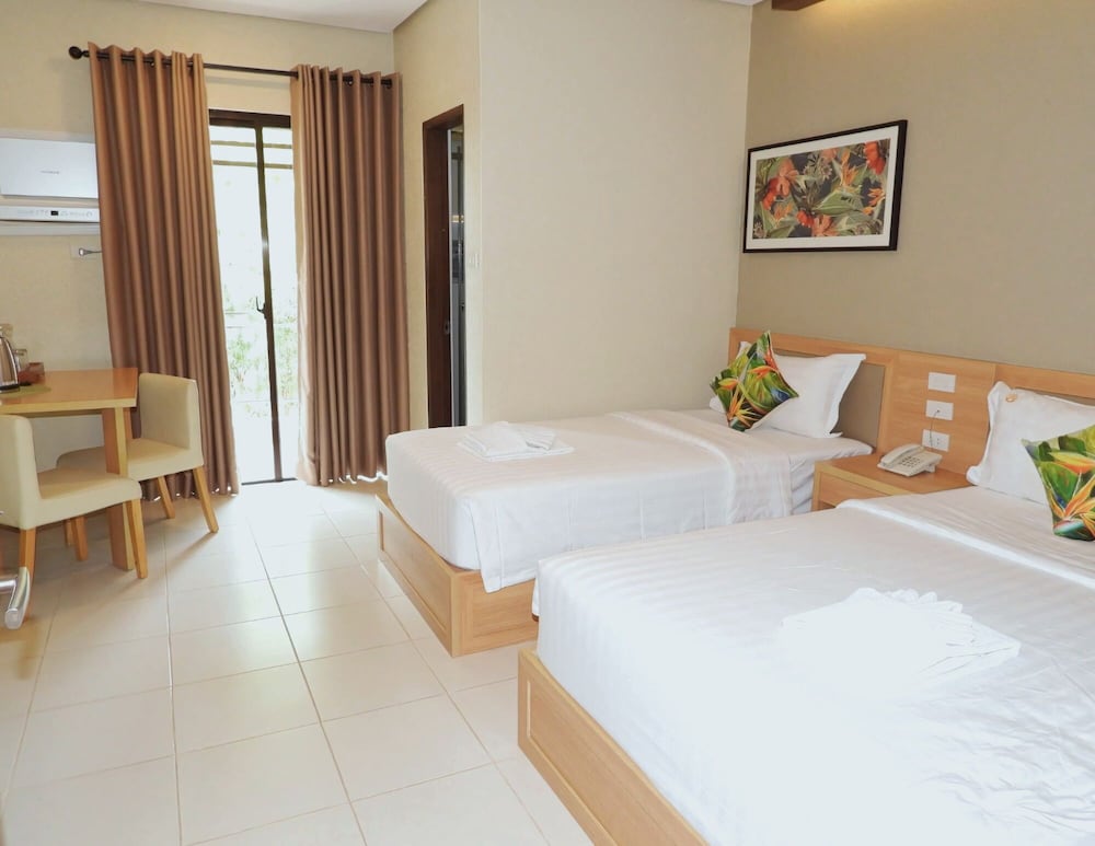 Pearl Vista De Coron Resort Hotel 23/50