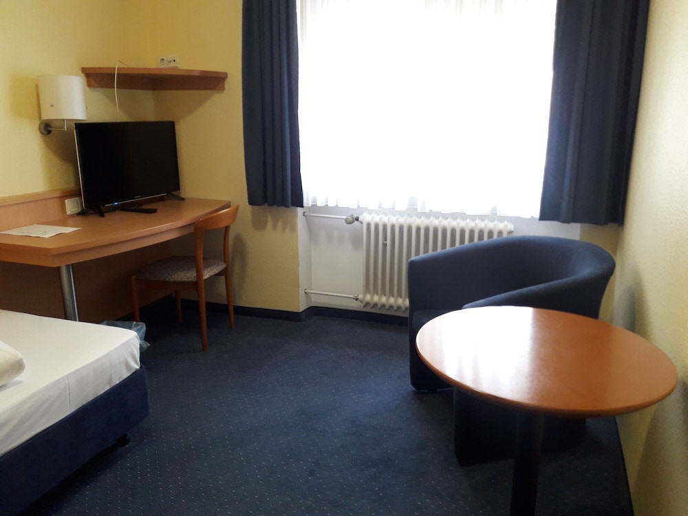 Hotel Wilder Mann 36/50