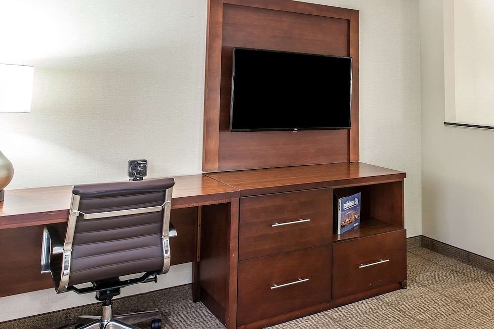 Comfort Suites Ocean City West 39/46