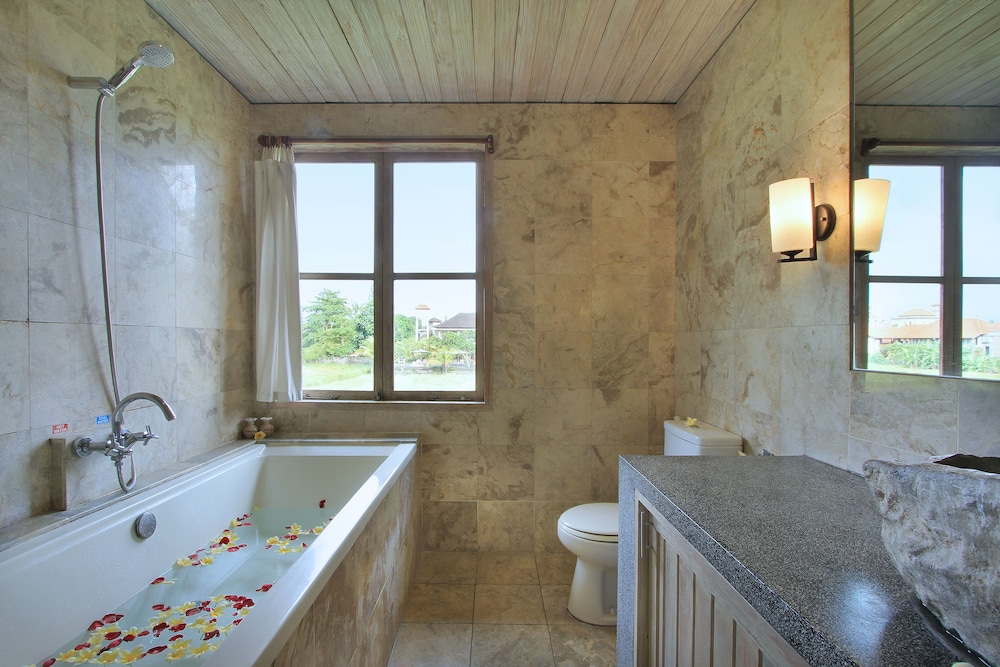 Sarin Ubud Suites 34/37