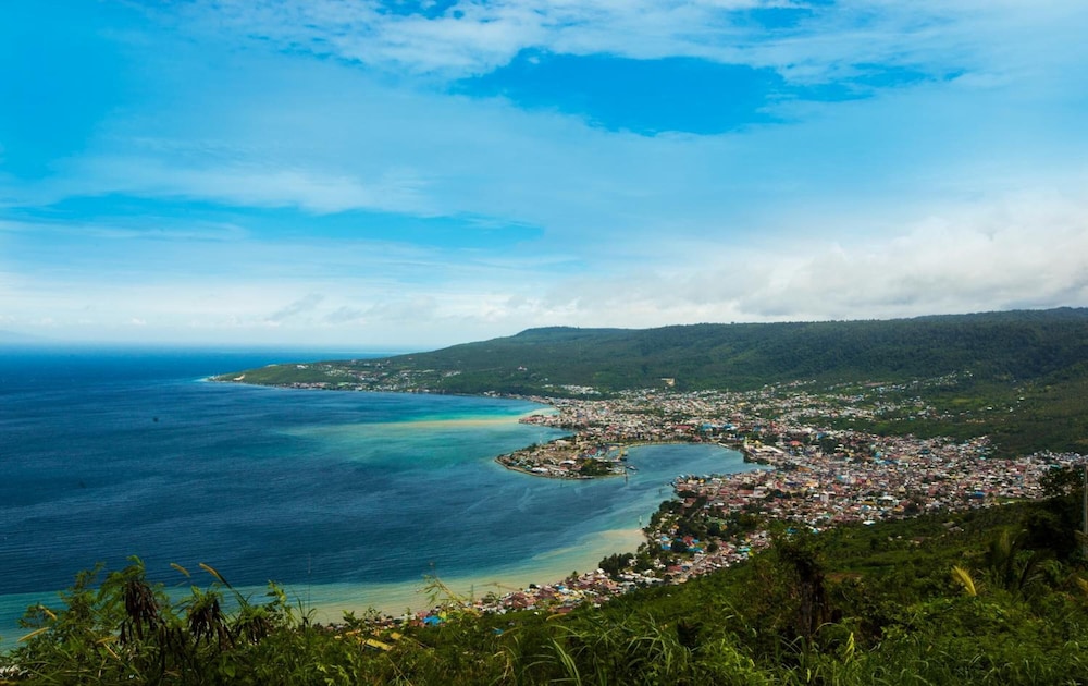 Hotel Santika Luwuk Sulawesi Tengah 30/42