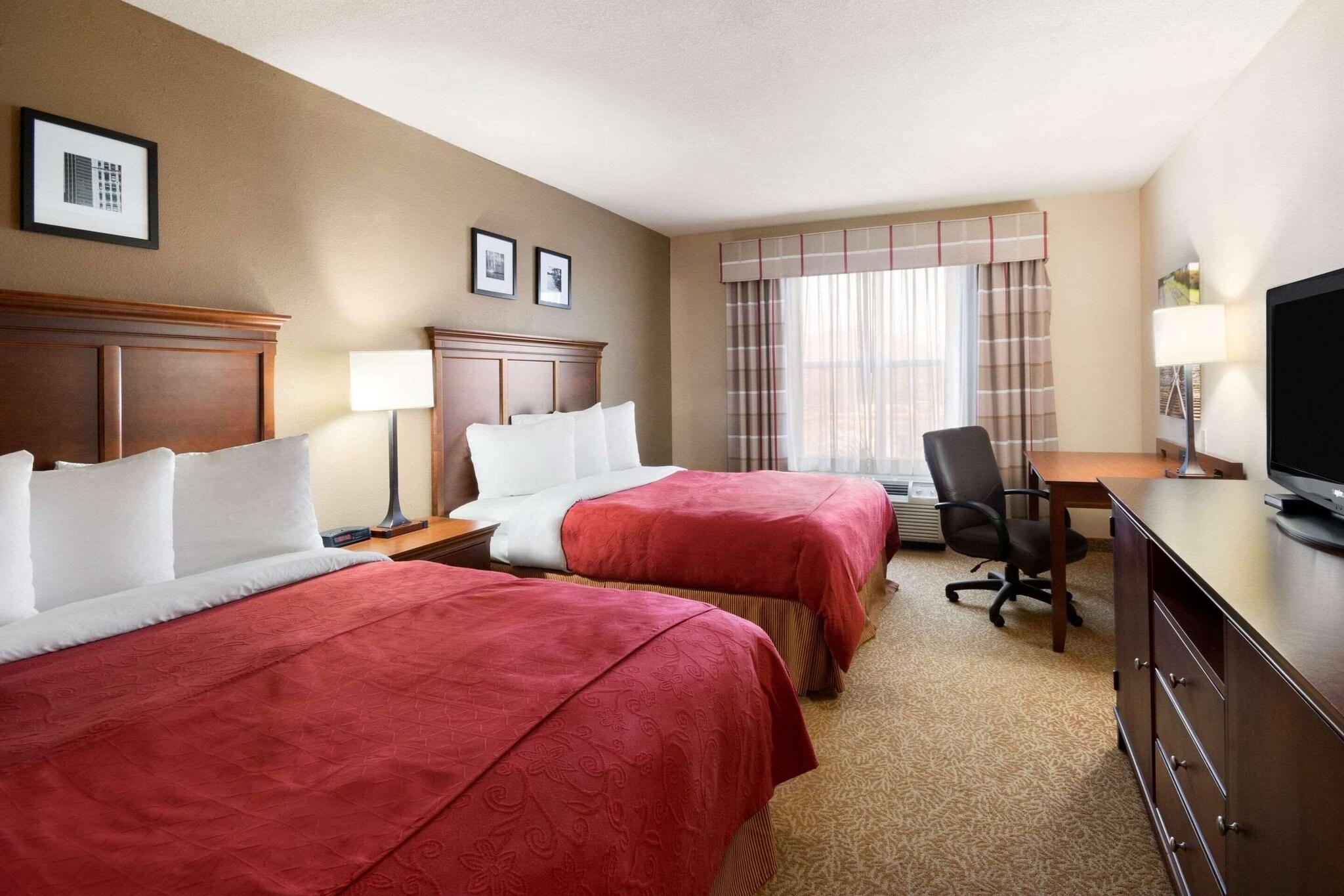 Suite, King Bed