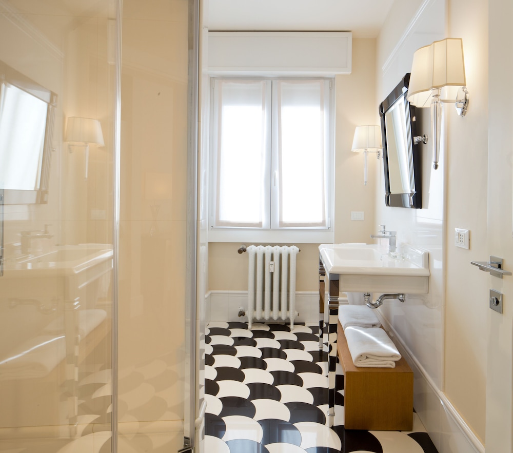 Luxury Suite Milano Duomo 48/49