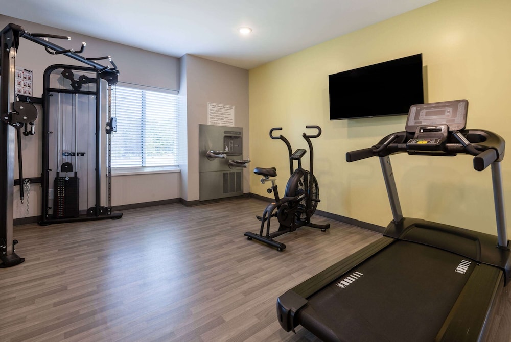 ECHO Suites Extended Stay by Wyndham Johnson City Medical CR 49/69