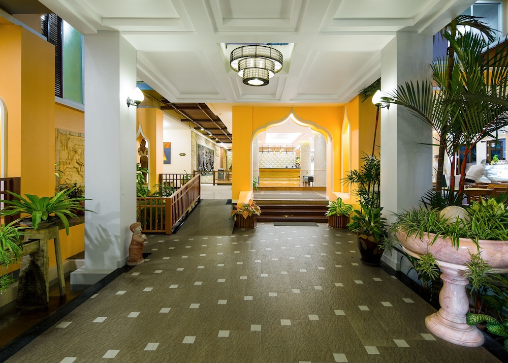 Aiyara Palace 7/63