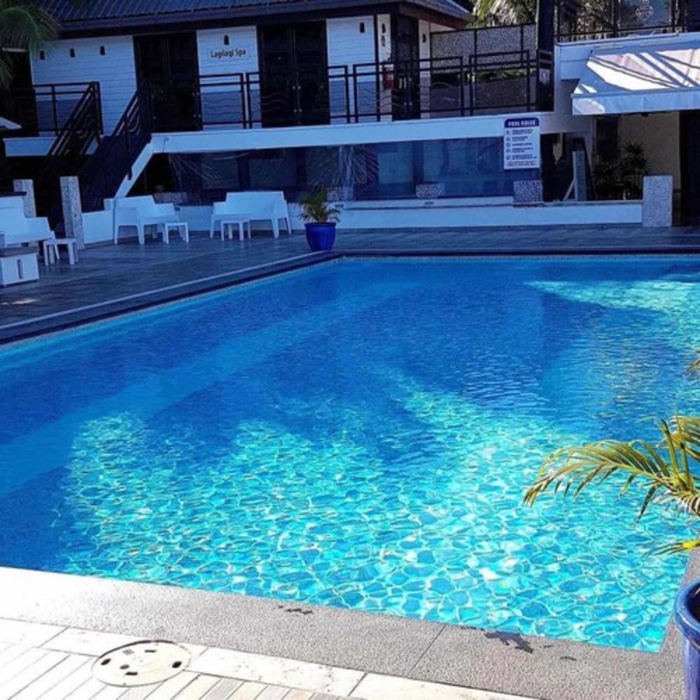 The Crows Nest Resort in KOROTOGO
