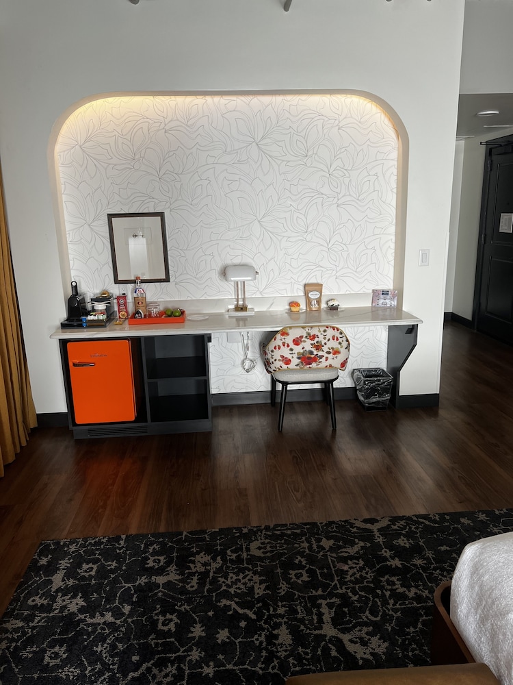 Hotel Indigo Omaha Downtown 63/83