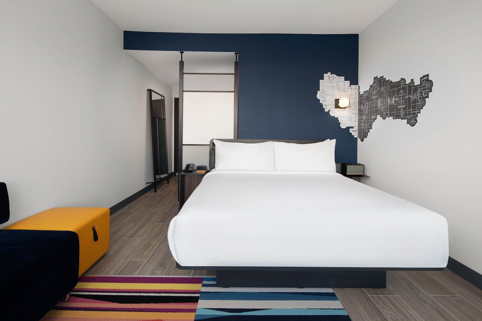 Aloft, King Bed
