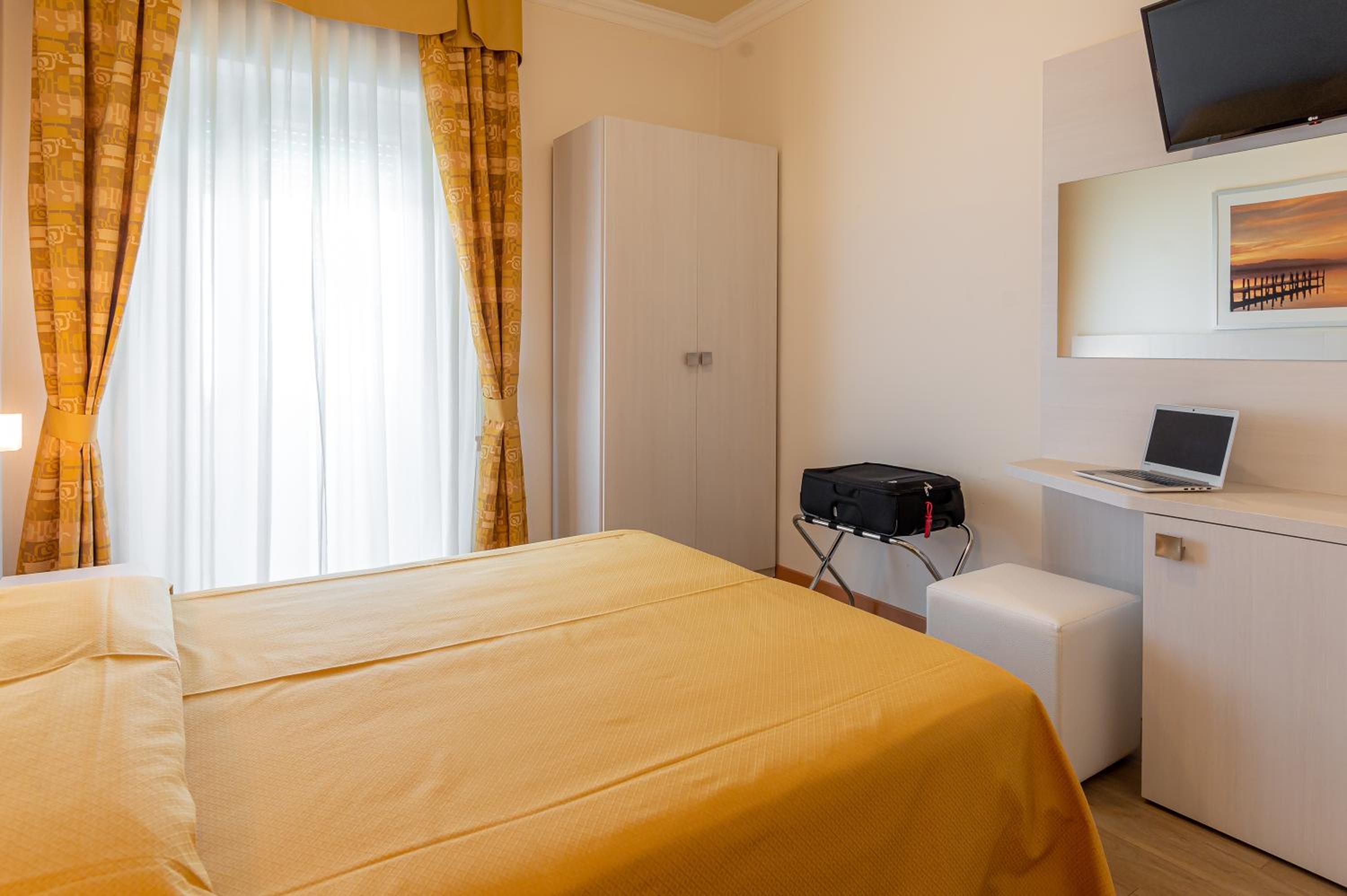 Hotel Corinna 14/50
