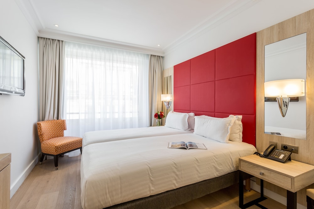 Hotel De Castiglione 13/48