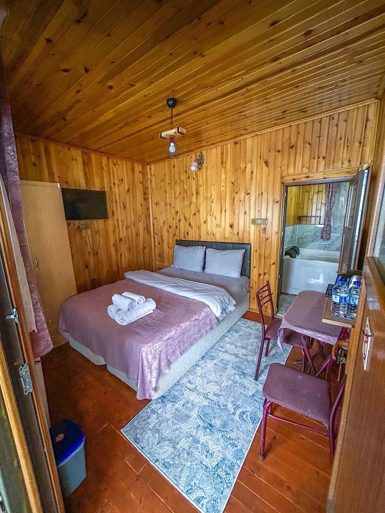 Wooden, Double Bed, Hot Tub