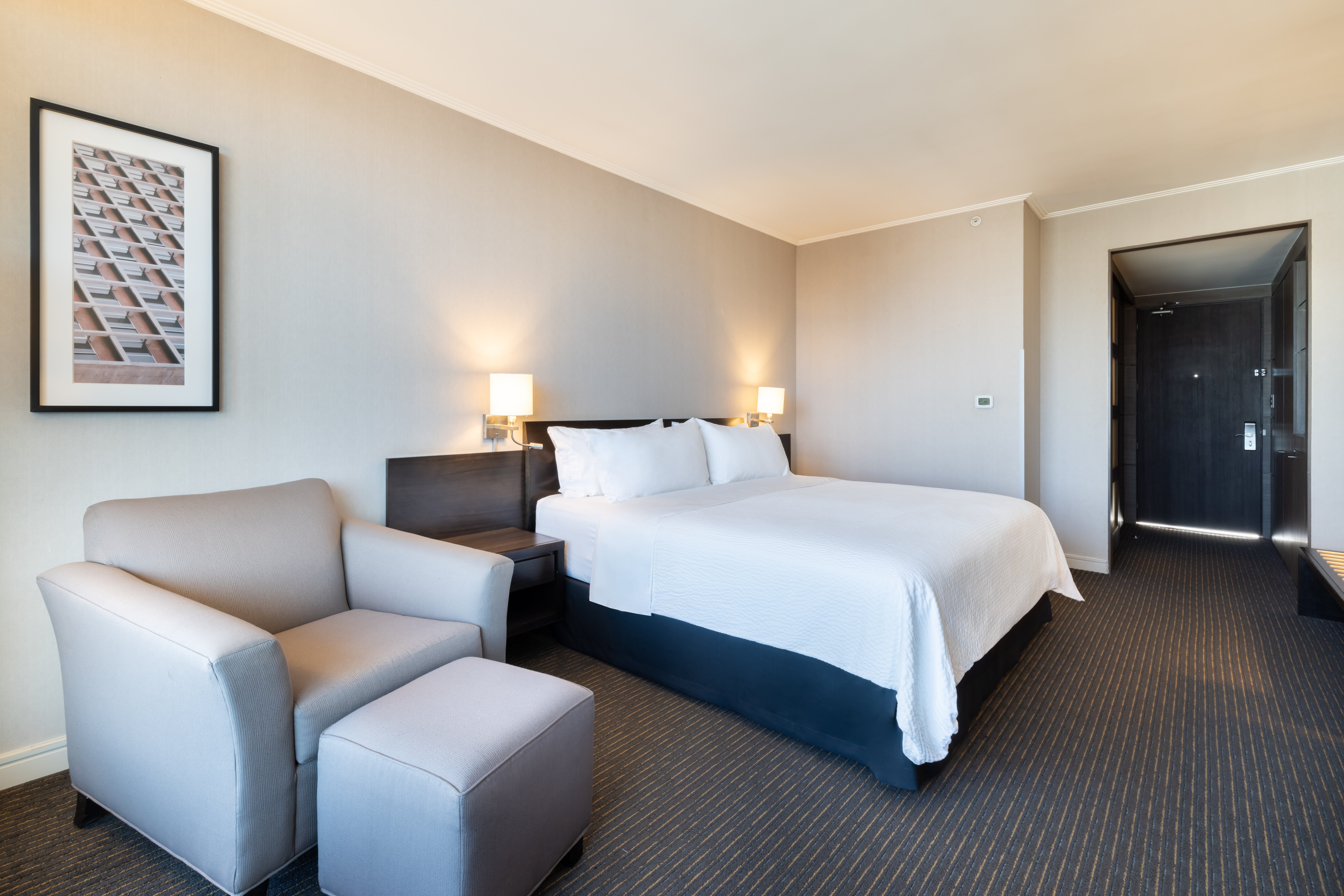 Leisure, King Bed