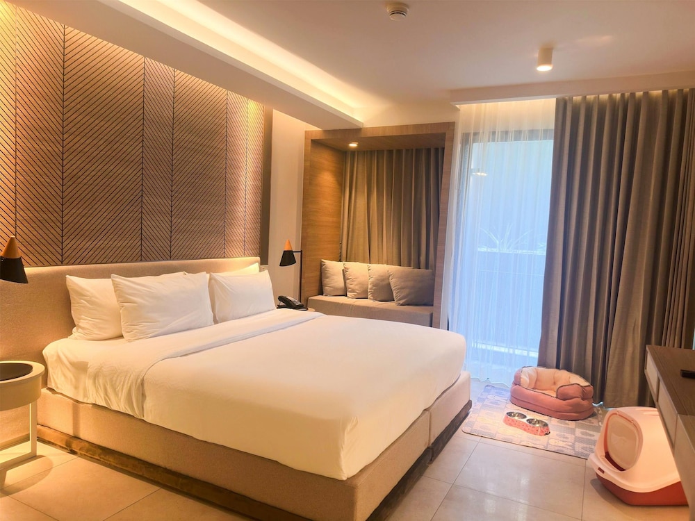 Garden, Superior, King Bed، Howard Johnson by Wyndham Pattaya JC 2/5