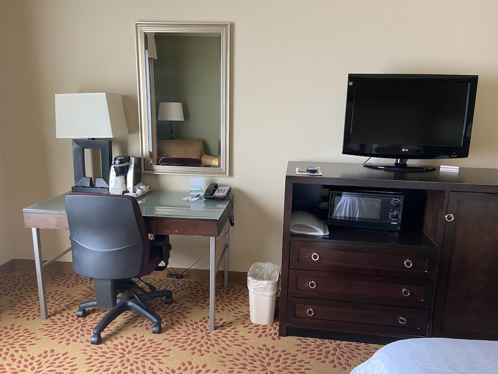 Holiday Inn Express And Suites Silt Rifle 32/34