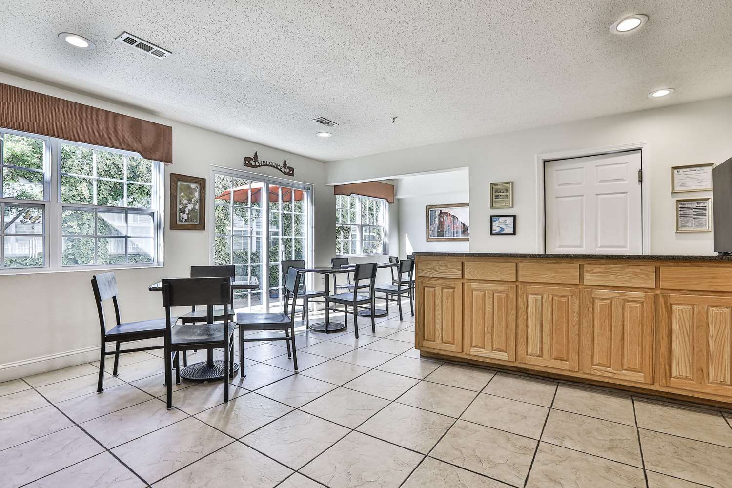 Best Western Mountain View Inn 2/6