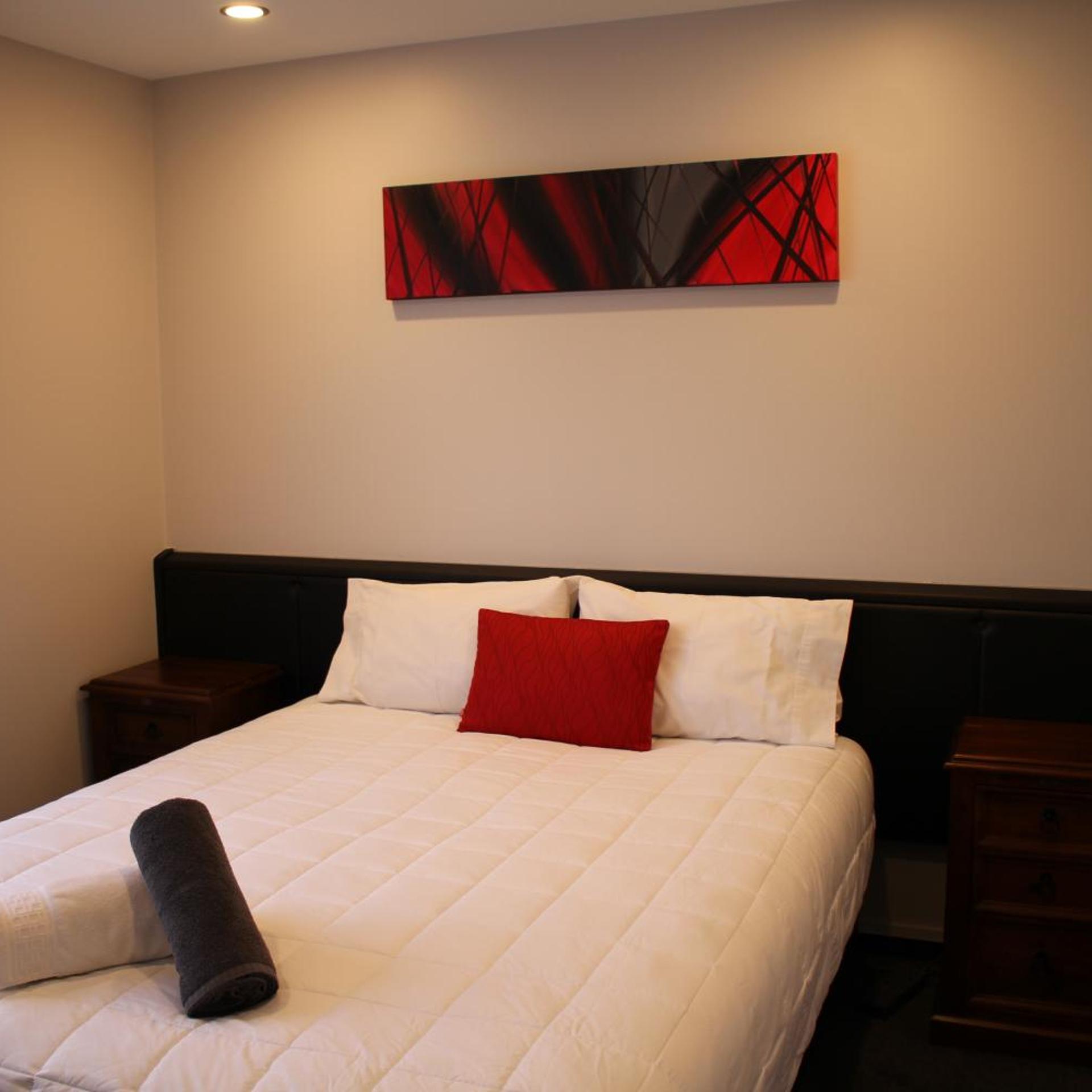 Birchwood Manor Motel 9/50