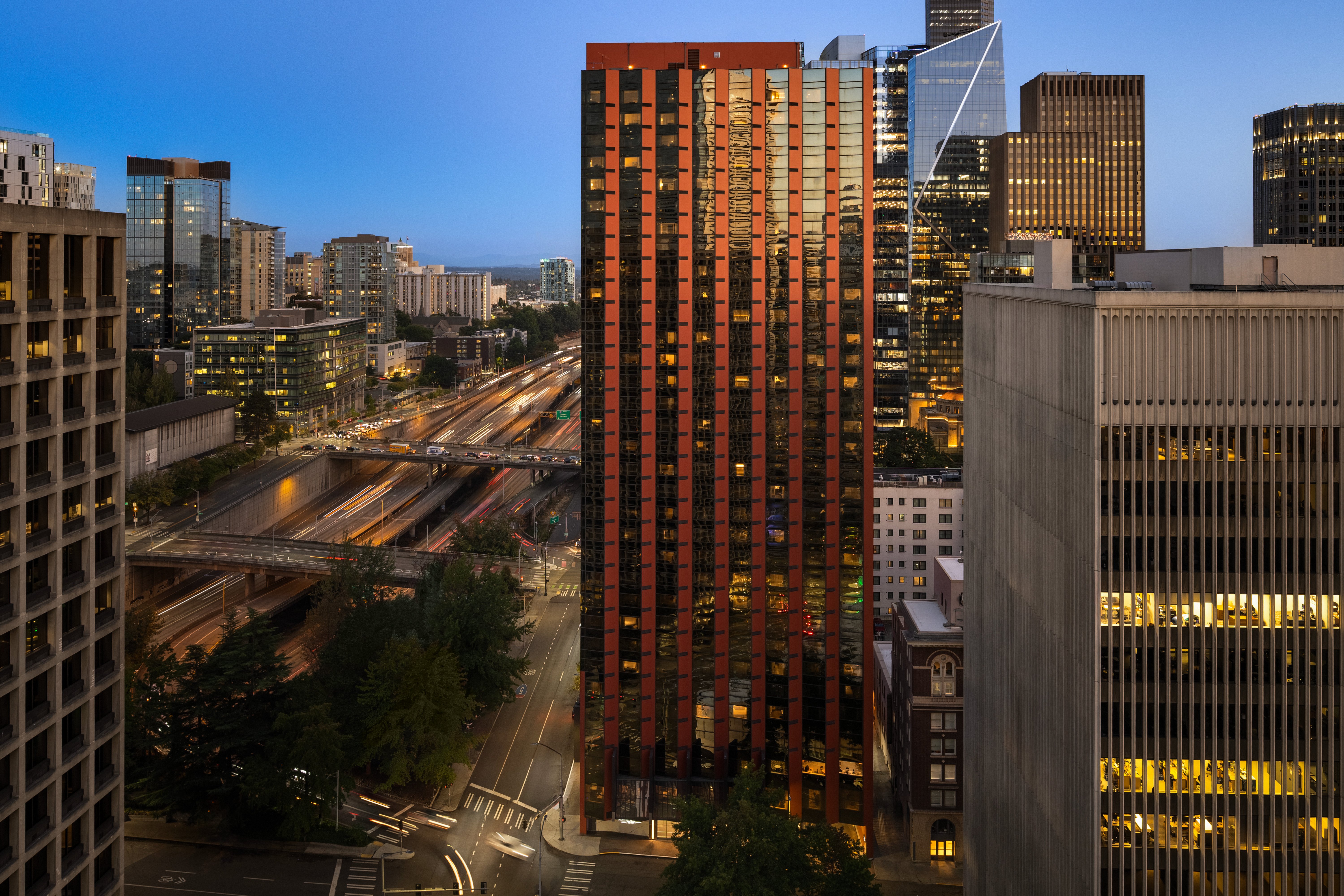 Crowne Plaza Seattle Hotel 76/80