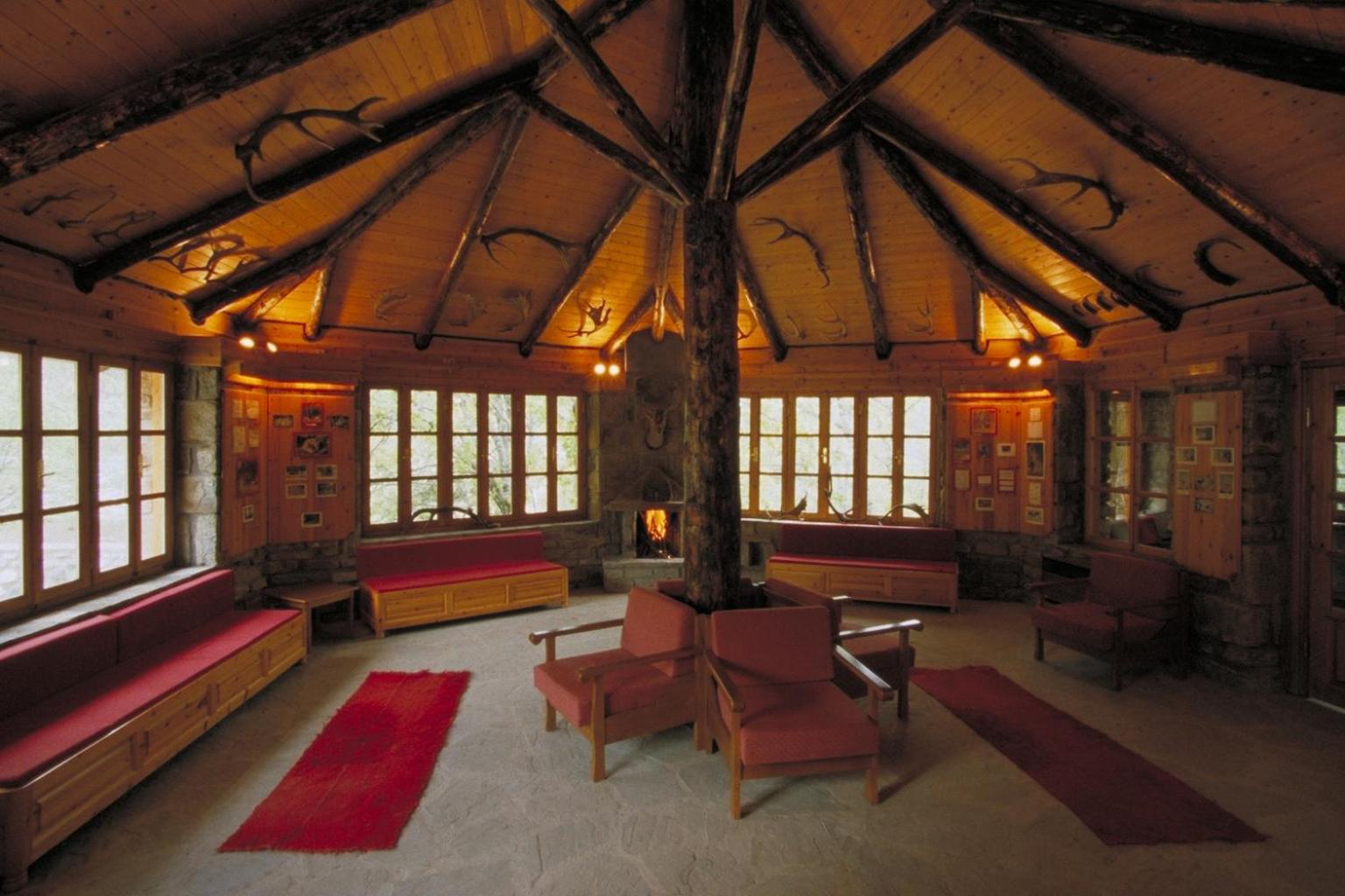 Bourazani Wildlife Resort 32/47
