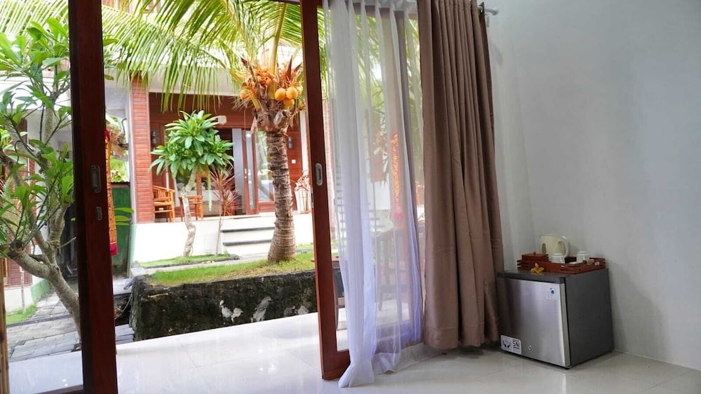 Lembongan Cempaka Villa & Restaurant 9/50