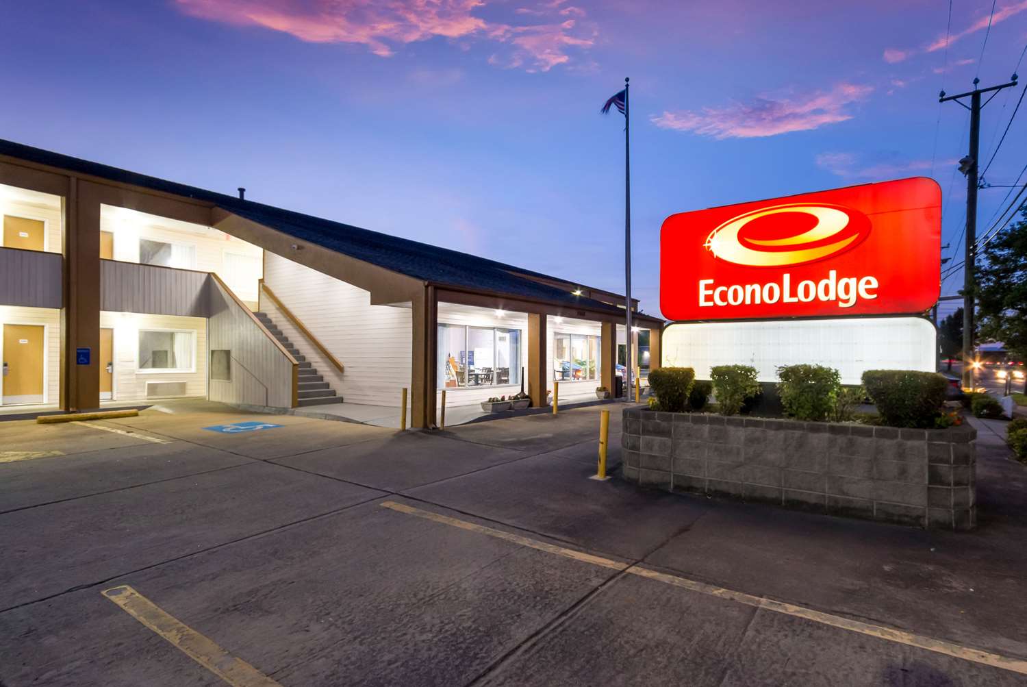 Econo Lodge Little Creek Norfolk VA 12/20