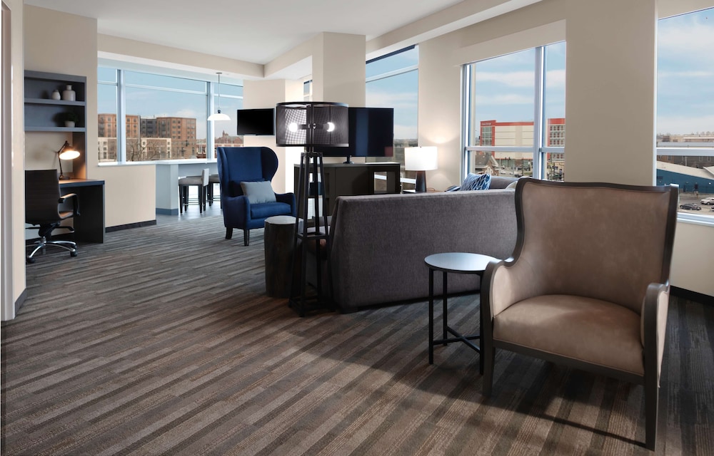 Hyatt House Nashville Downtown / Convention Center 25/47