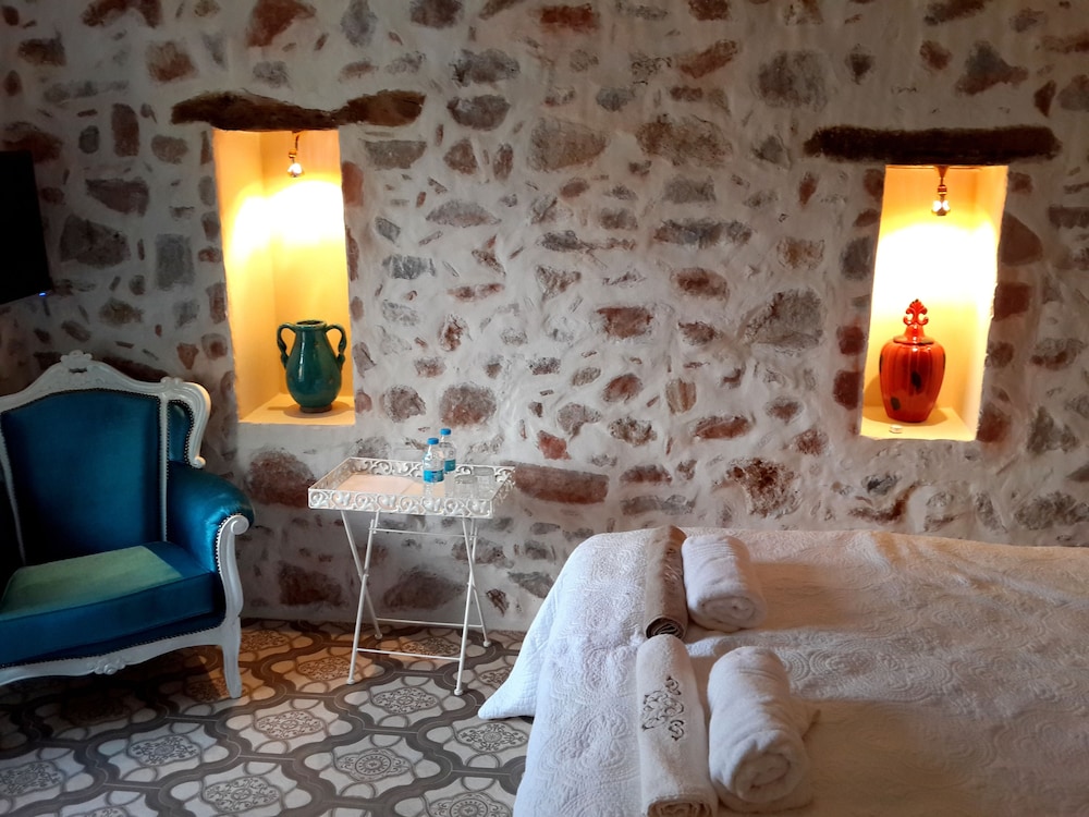 Lemon Villa Hotel 41/74