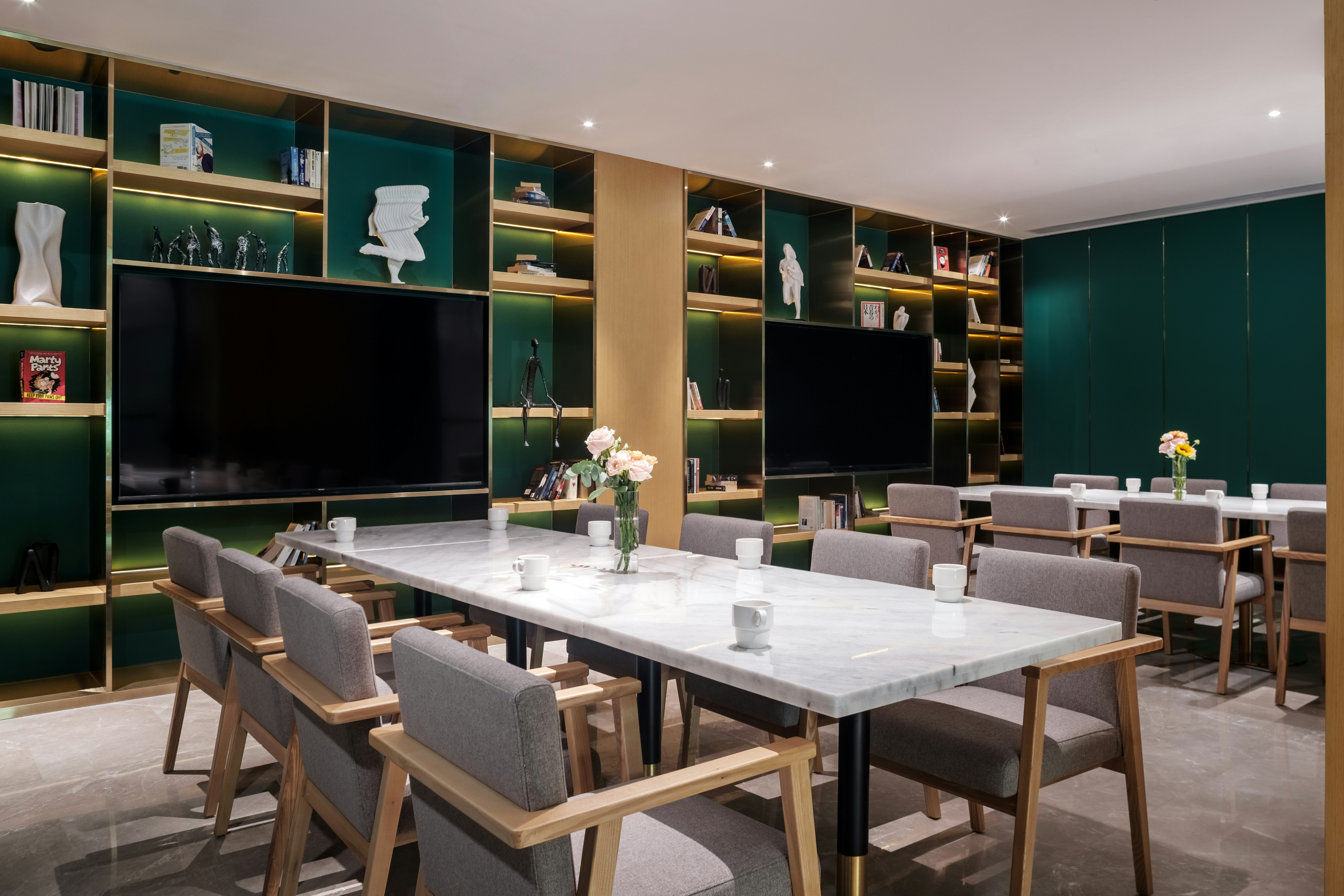 Hilton Garden Inn Chengdu Kuanzhai Alley 37/43
