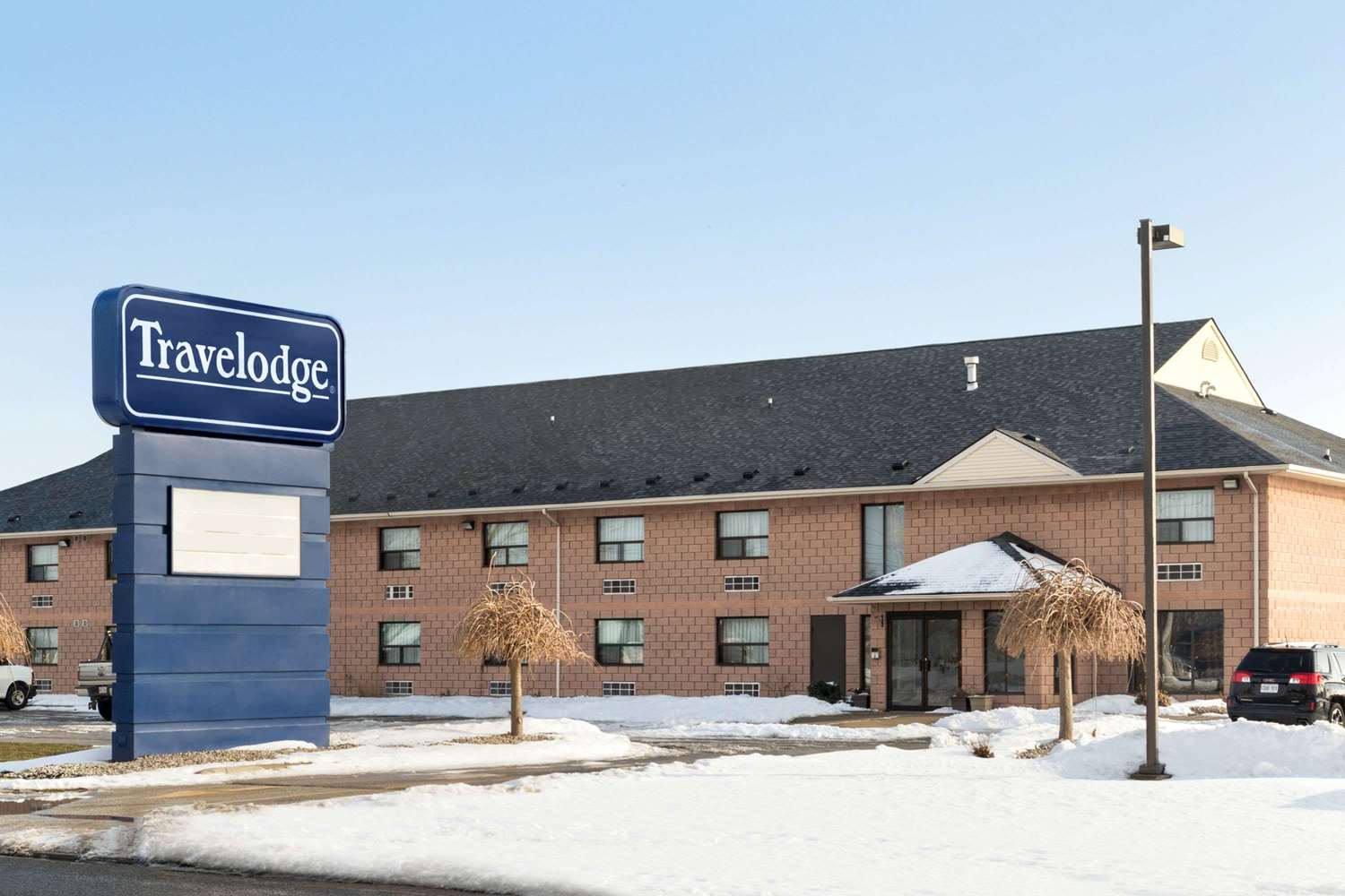 Travelodge By Wyndham Windsor 2/24