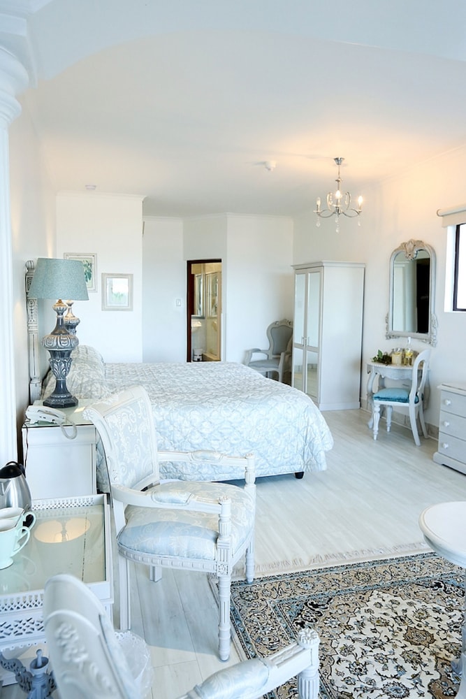 Misty Waves Boutique Hotel 29/79