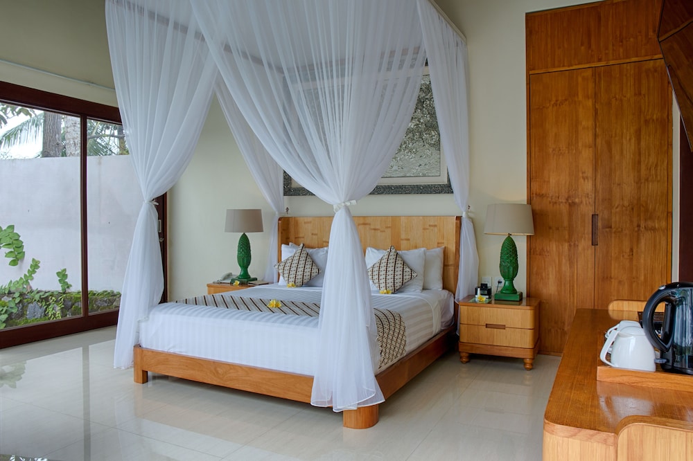 Villa Santun 10/50