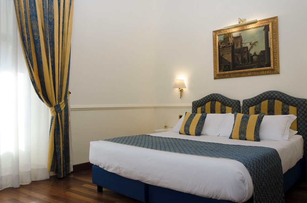 Hotel Traiano 12/39