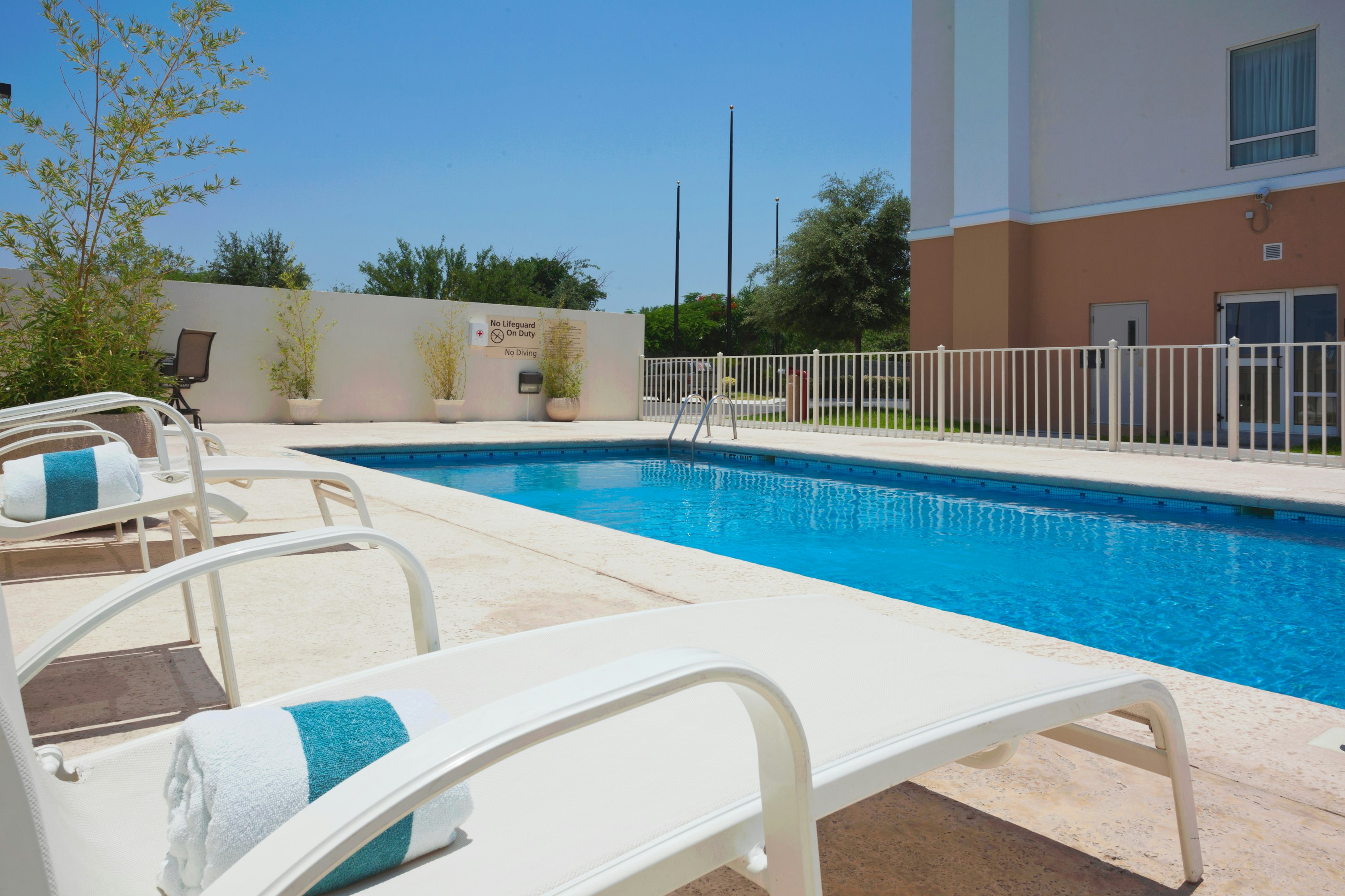 Hampton Inn By Hilton Ciudad Victoria 50/50