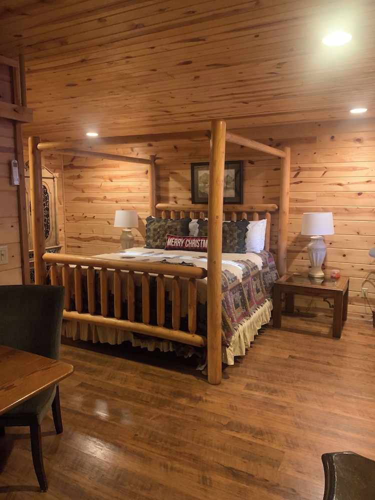 Nacoochee Valley Rentals 13/50