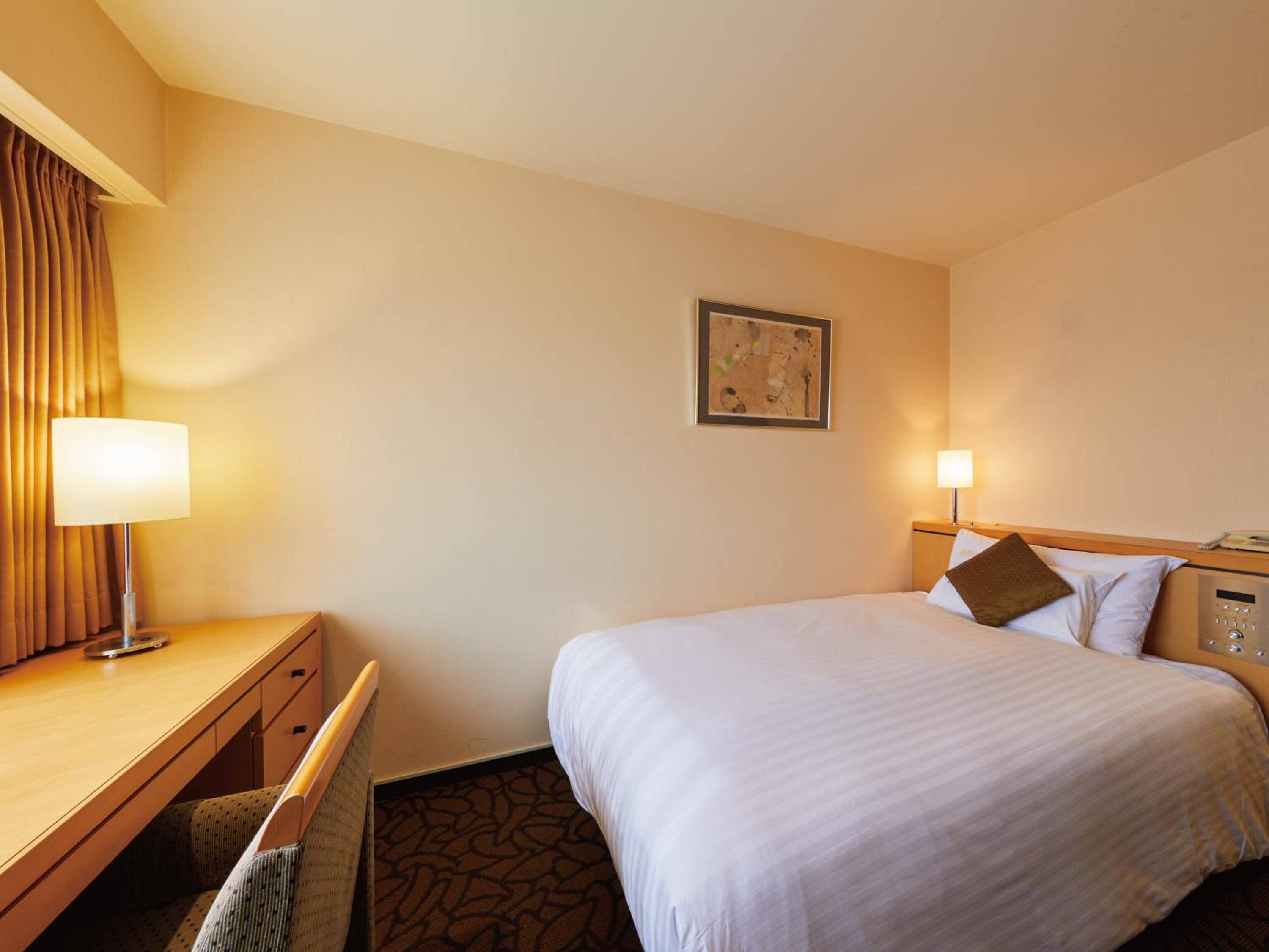 Semi Room, Superior, Semi Double Bed, Small