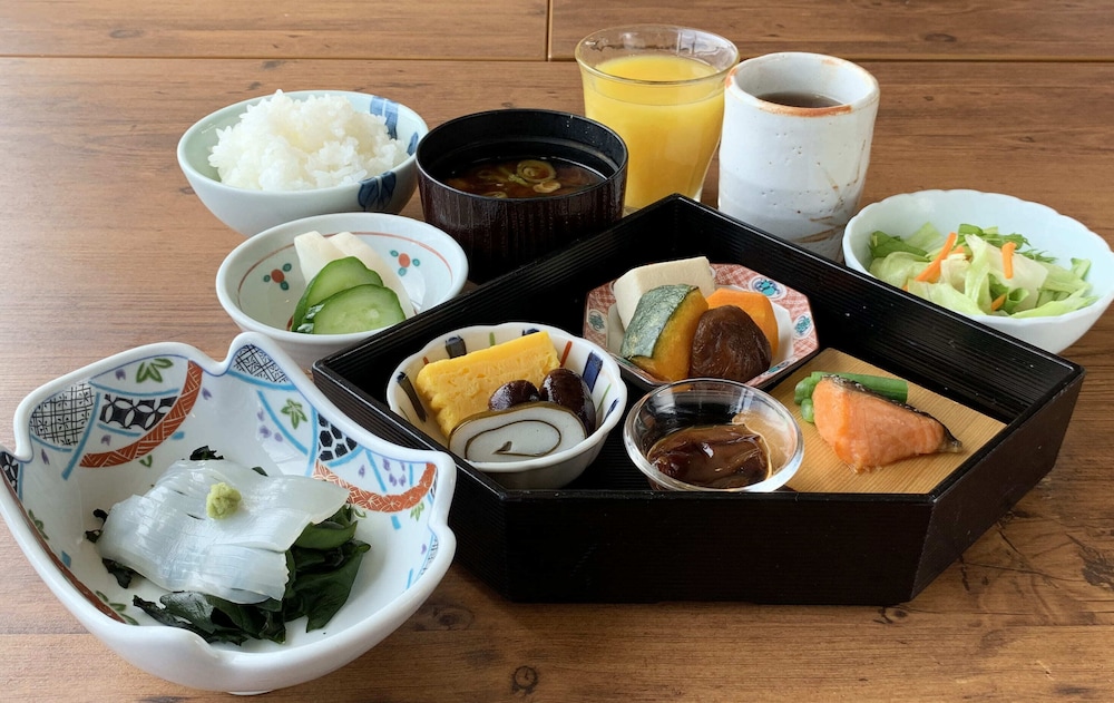 Takaoka Manten Hotel Ekimae 28/35