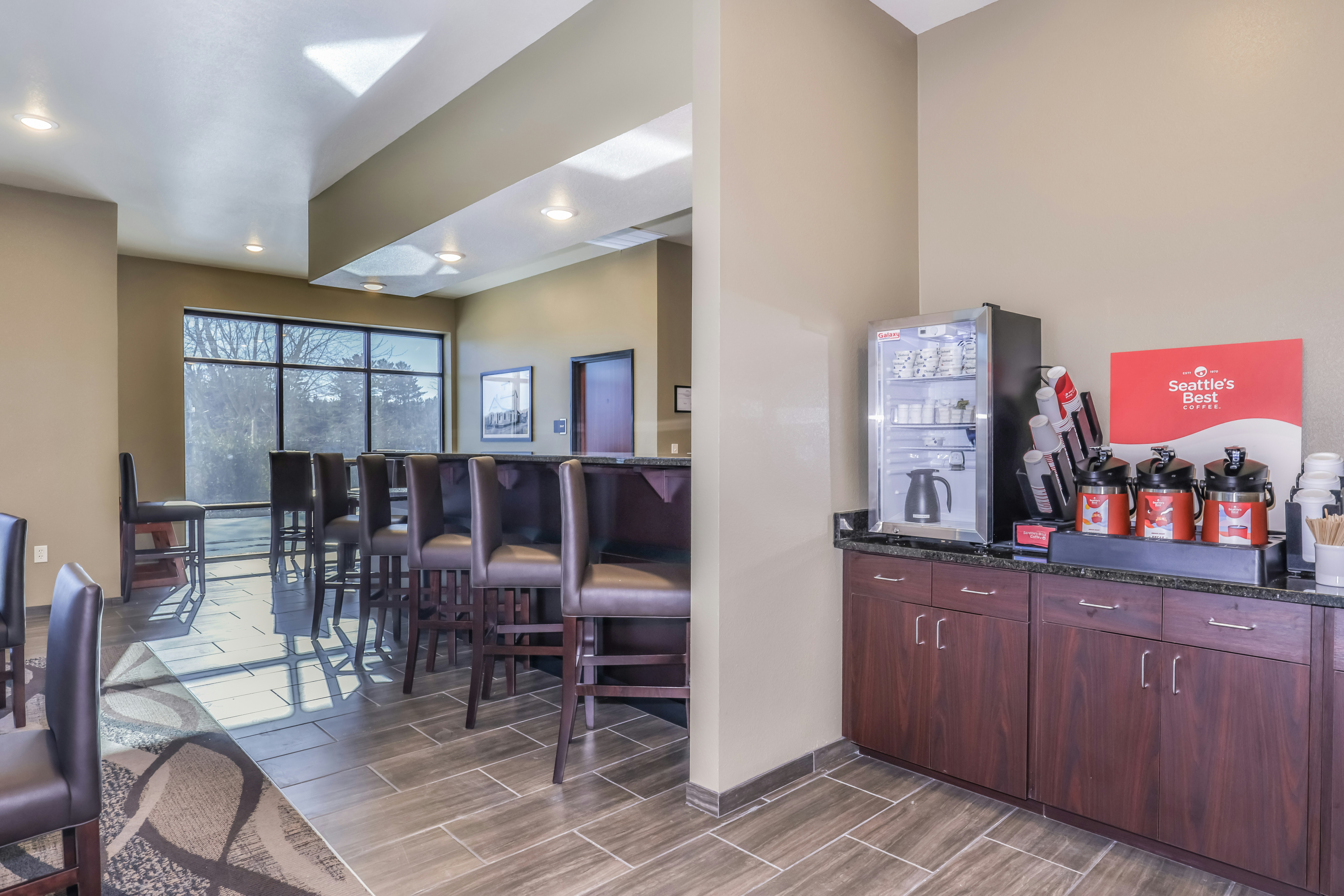 Cobblestone Hotel & Suites - Rhinelander 40/50