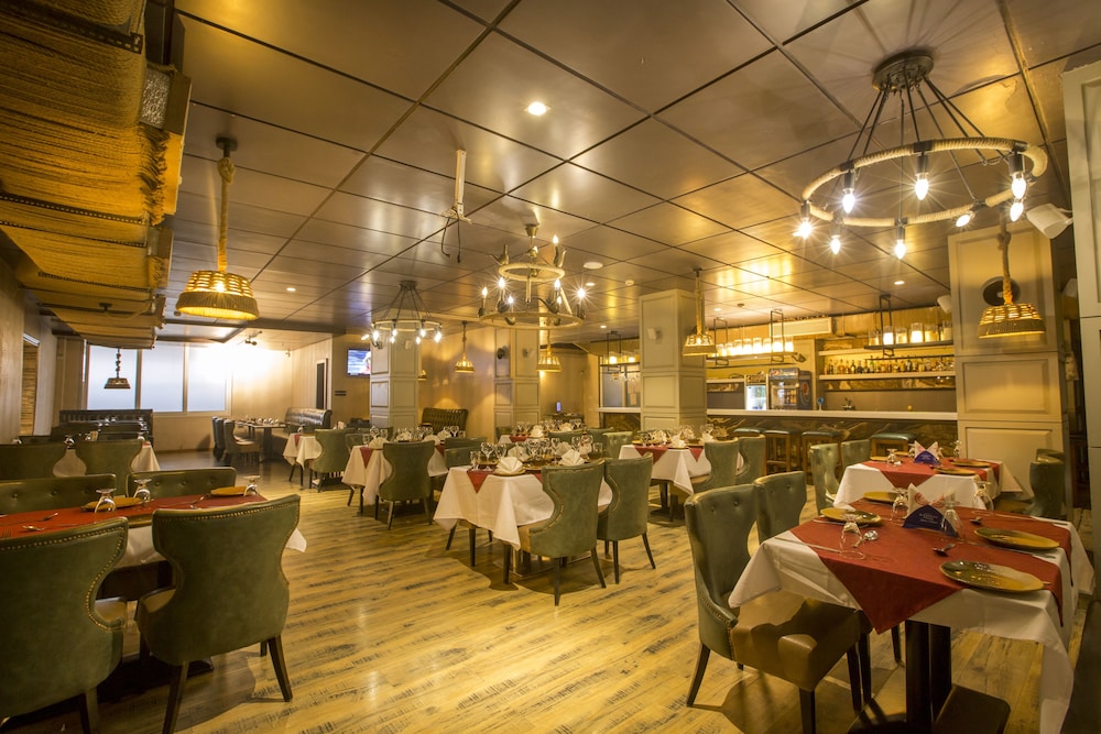 HOTEL SHUBH INN 15/19