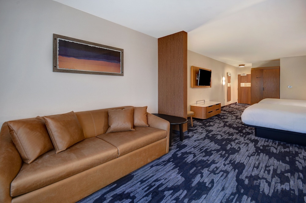 Fairfield Inn & Suites by Marriott Grand Rapids Wyoming 20/36