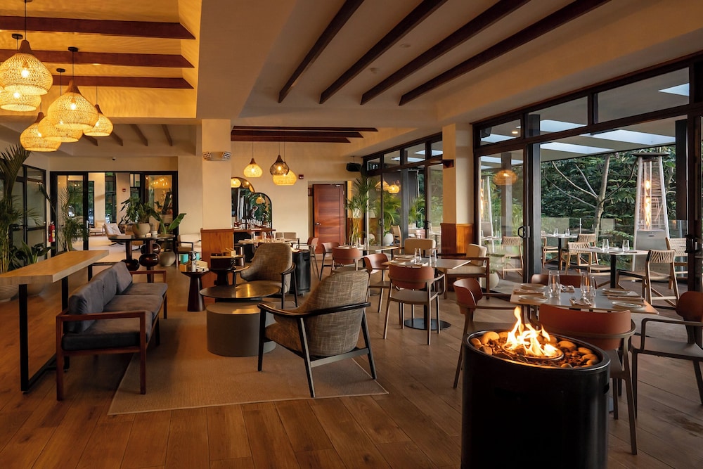 Koora Hotel a Cloud Forest Hotel By Sandglass 49/60