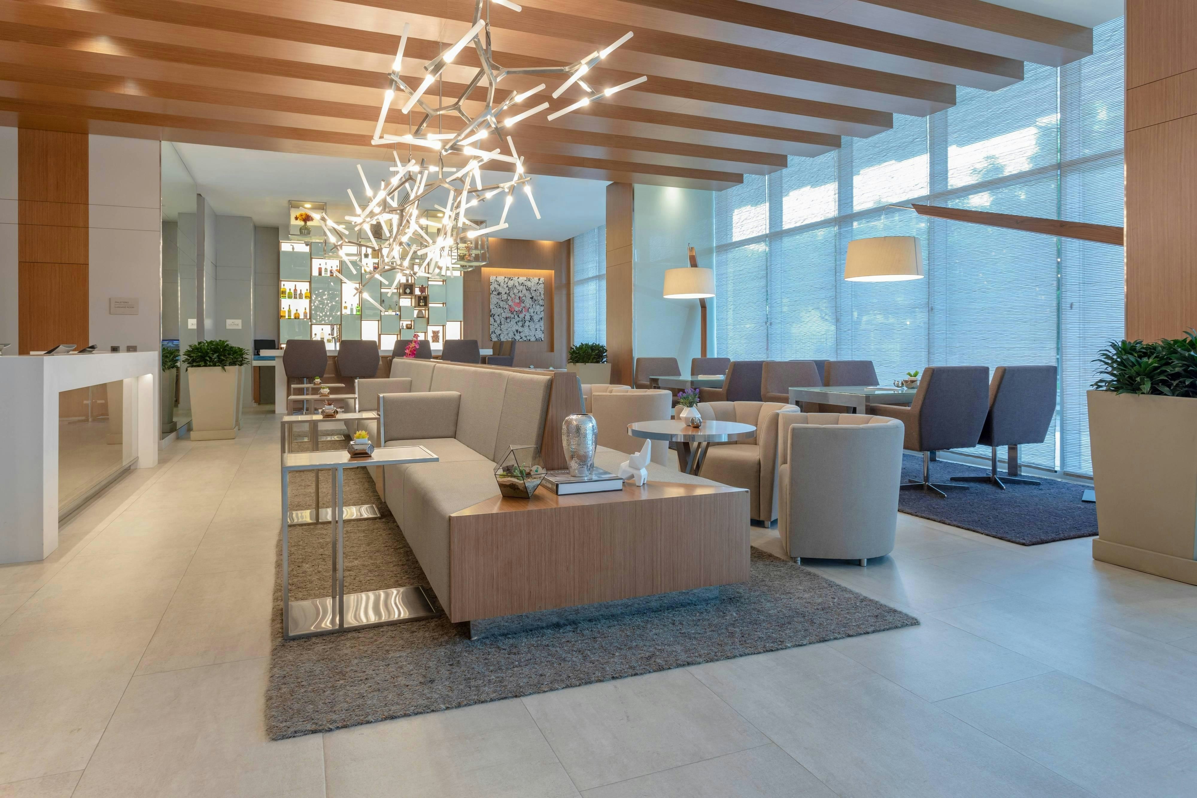 AC Hotel by Marriott Santa Marta 40/65
