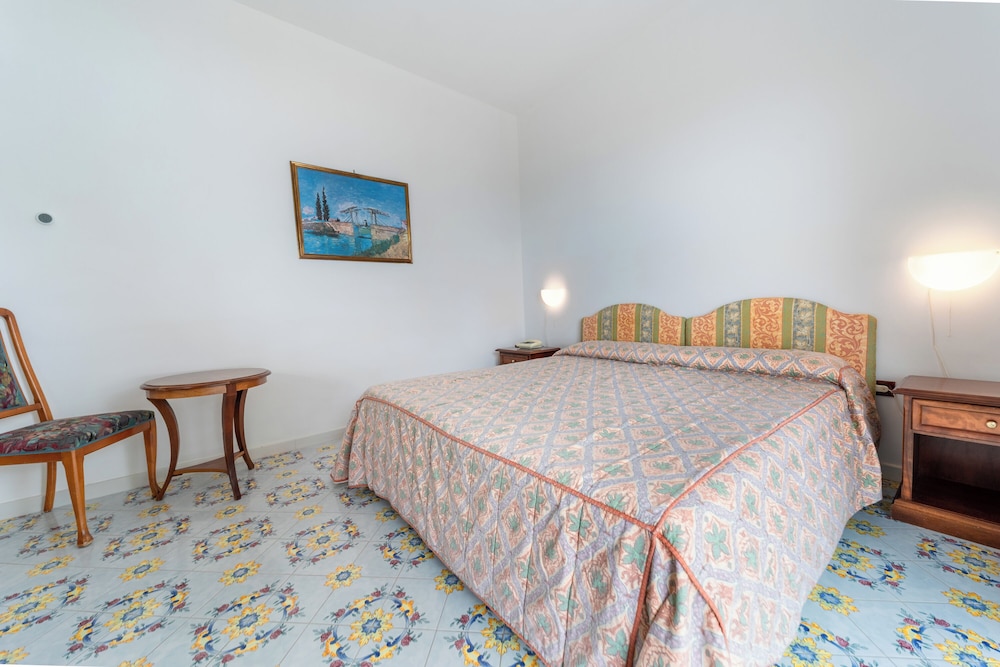 Club Residence la Castellana 20/50