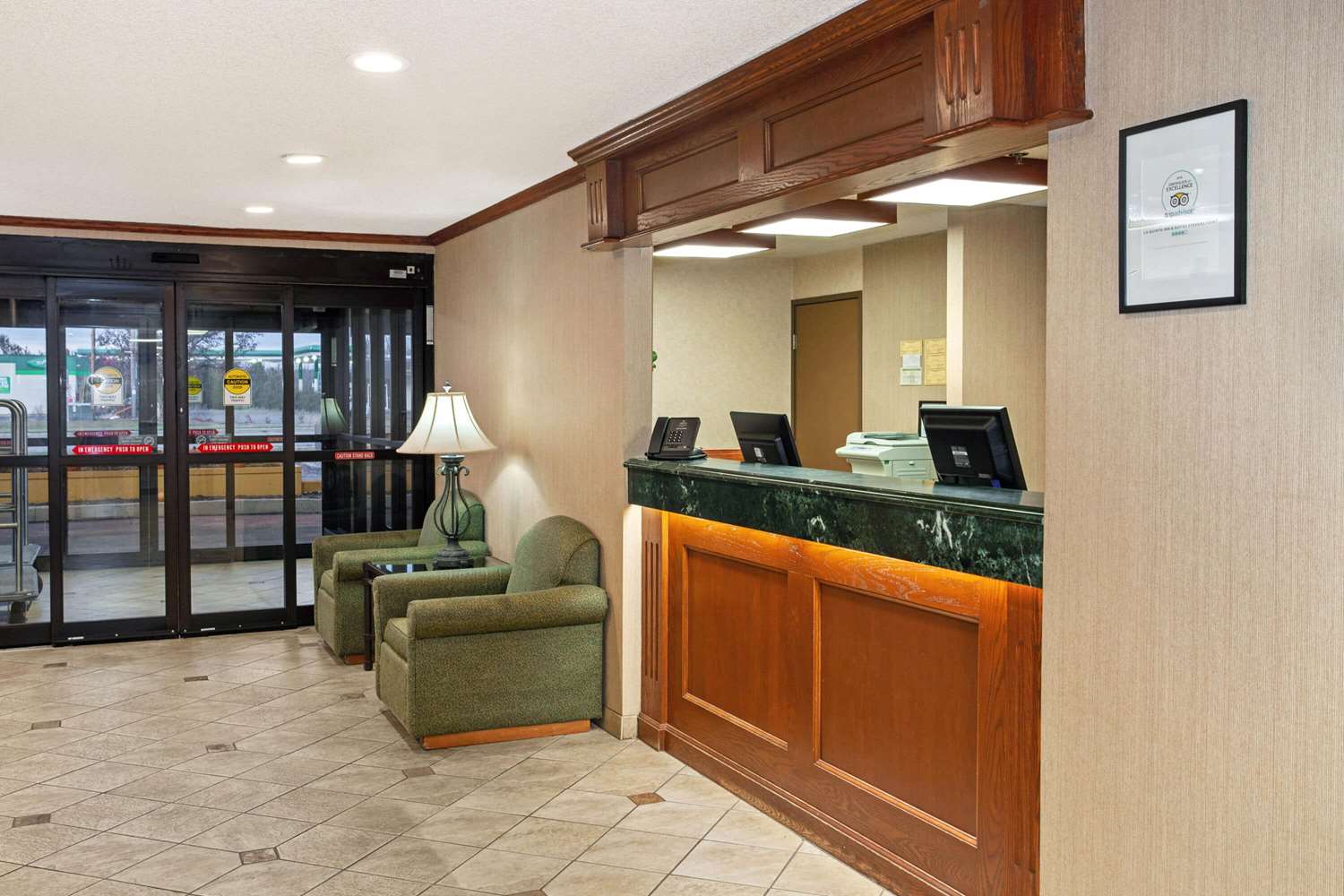 La Quinta Inn Suites By Wyndham Stevens Point 6/24
